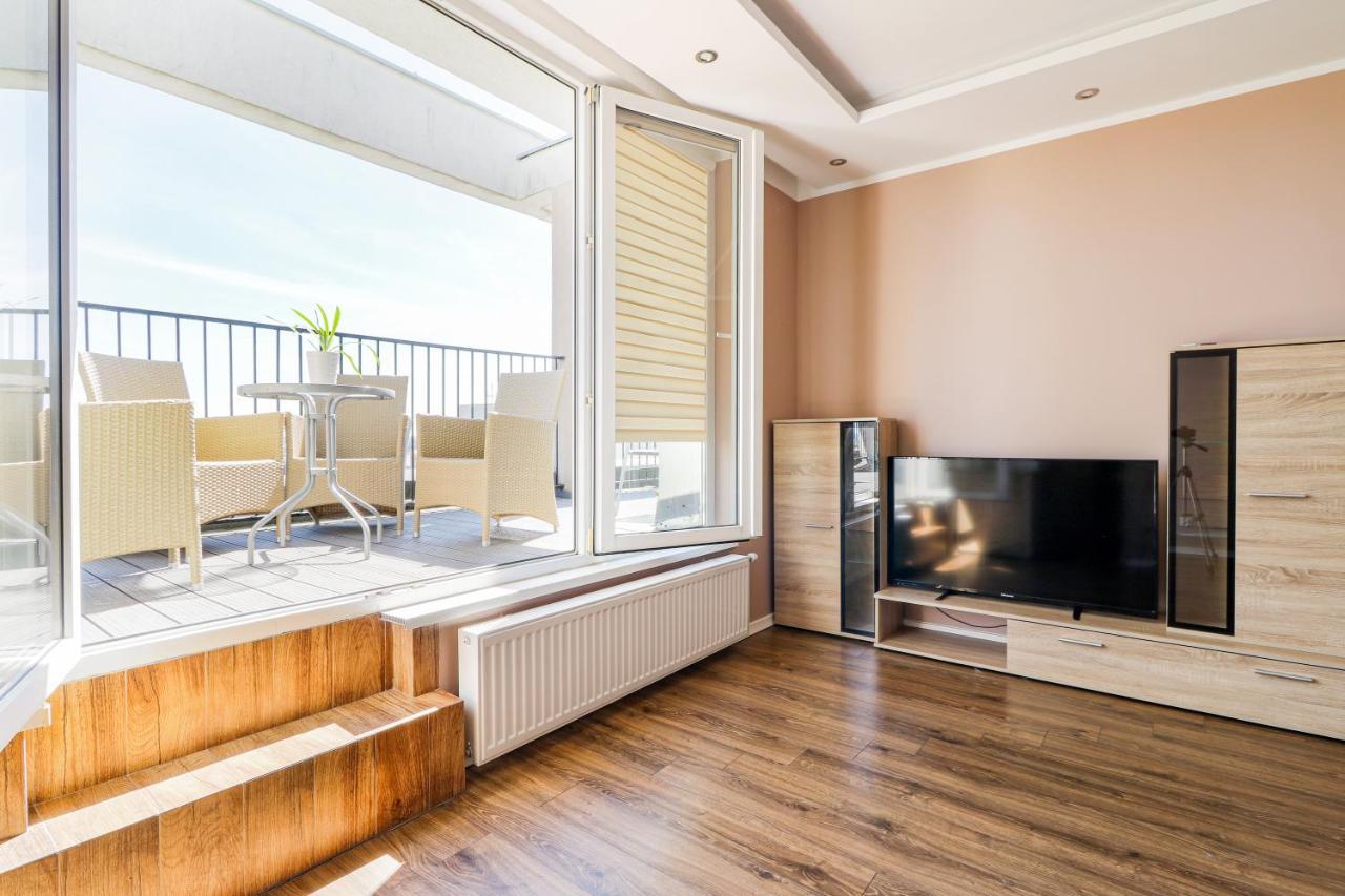 Apartament Morena Z Widokiem Z Tarasu Na Morze ชวีโนวิชแจ ภายนอก รูปภาพ